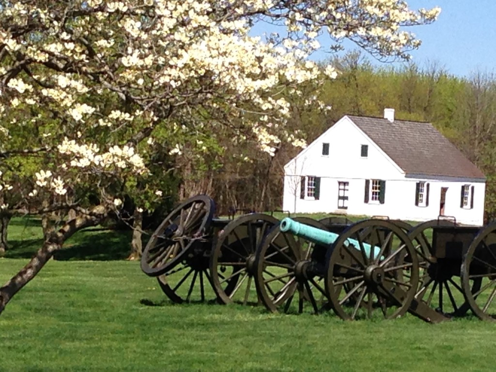 Antietam cannon & house